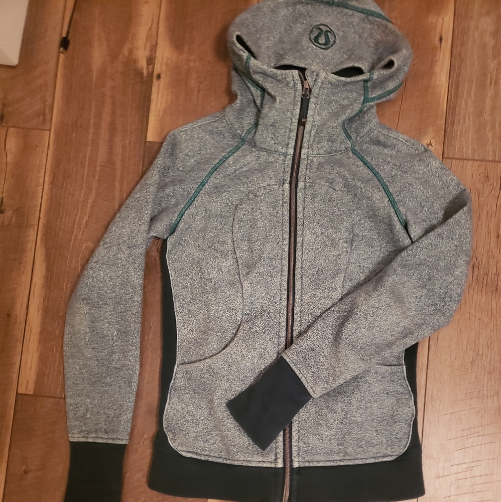 Lululemon Hoodie Size 4